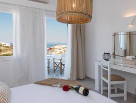 Δίκλινο δωμάτιο με θέα στη θάλασσα